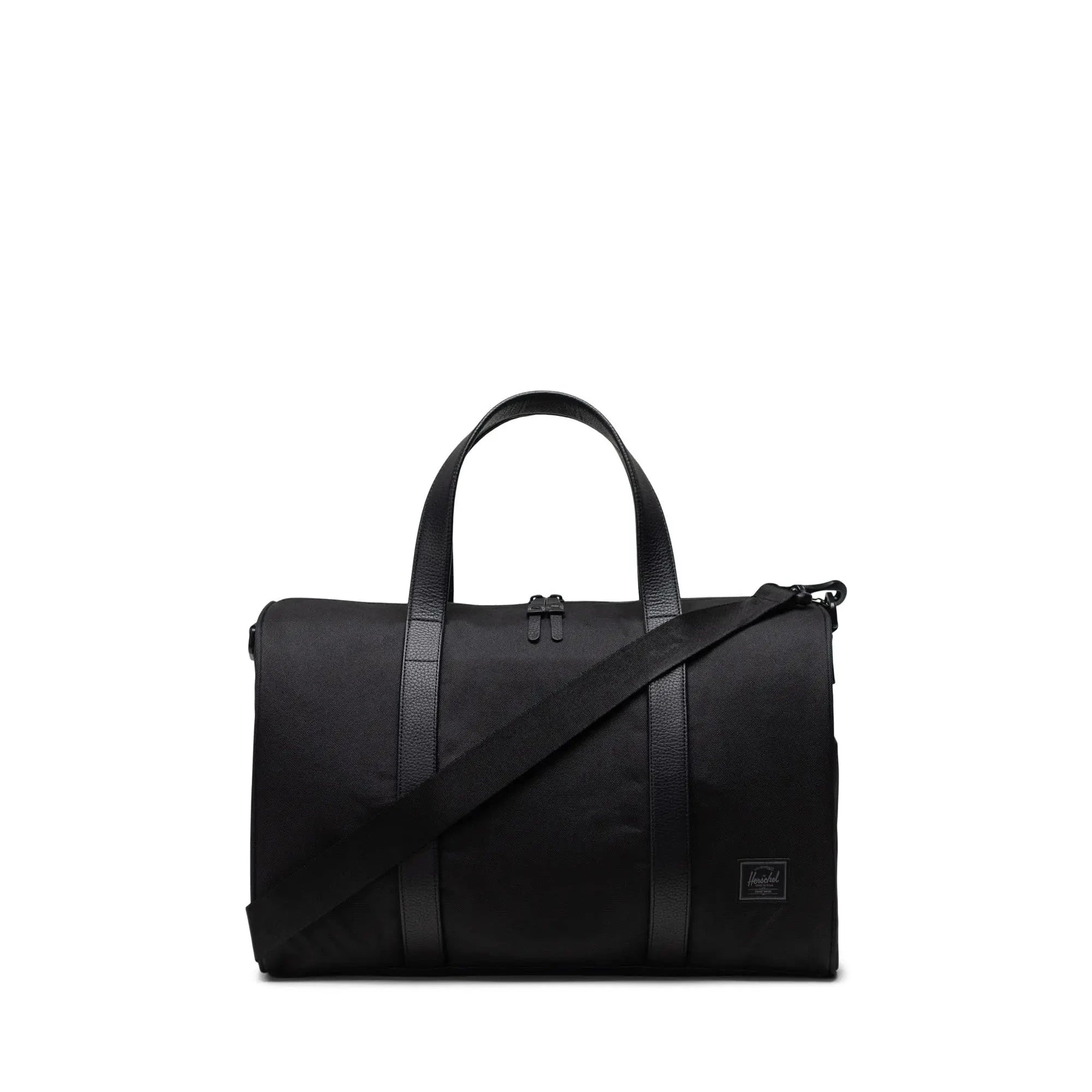 Urban Style Herschel Novel Duffle | Carry On (Classics)