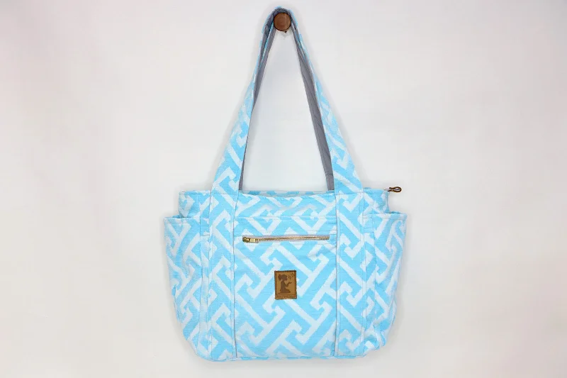 Odor-Resistant And Budget Bags Aqua Monarch Travel Tote