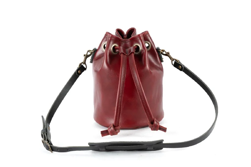 Stylish And Affordable Bags For Every Occasion LEATHER BUCKET BAG - MEDIUM - OXBLOOD Stylish And Affordable Bags For Every Occasion LEATHER BUCKET BAG - MEDIUM - OXBLOOD